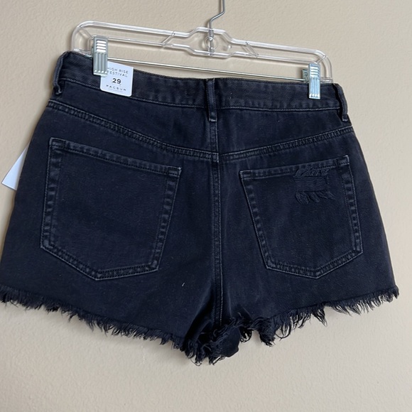 Women’s PacSun jean shorts - Picture 3 of 4